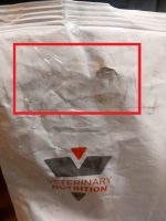 غذای خشک درمانی سگ رویال کنین مدل یورینری ROYAL CANIN URINARY U/C 7/5 KG مخدوش - Image 2